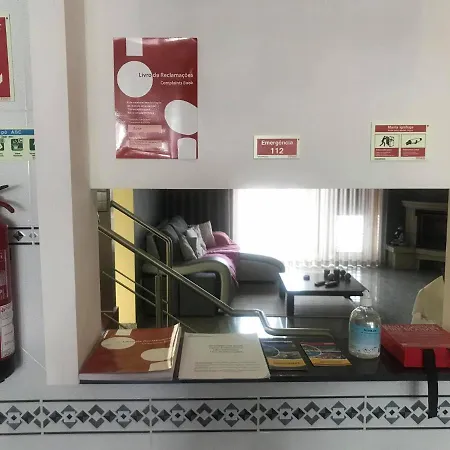 Casa Paulo Morais Nyaraló *