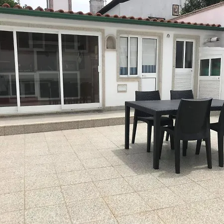 Nyaraló Casa Paulo Morais *